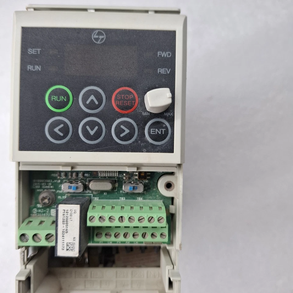 LARSEN & TOUBRO LTVF-C40003BAA 1.1KW/0.75KW(HD) IP20 380-480V 3 PHASE 50/60Hz